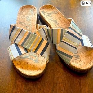 Sam Edelman sandals women's 10
Hattie cris cross new without box.